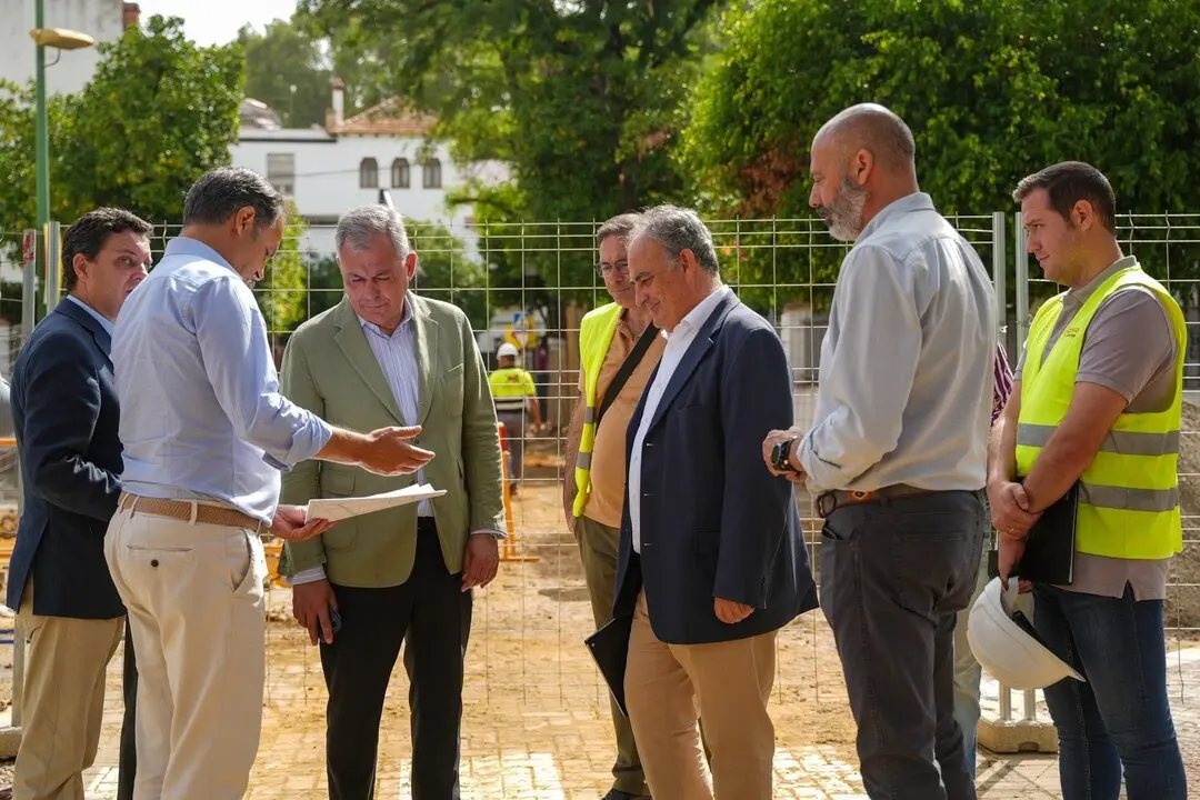 El alcalde de Sevilla, Jos&eacute; Luis Sanz, visita obras en las ciudad | Europa Press