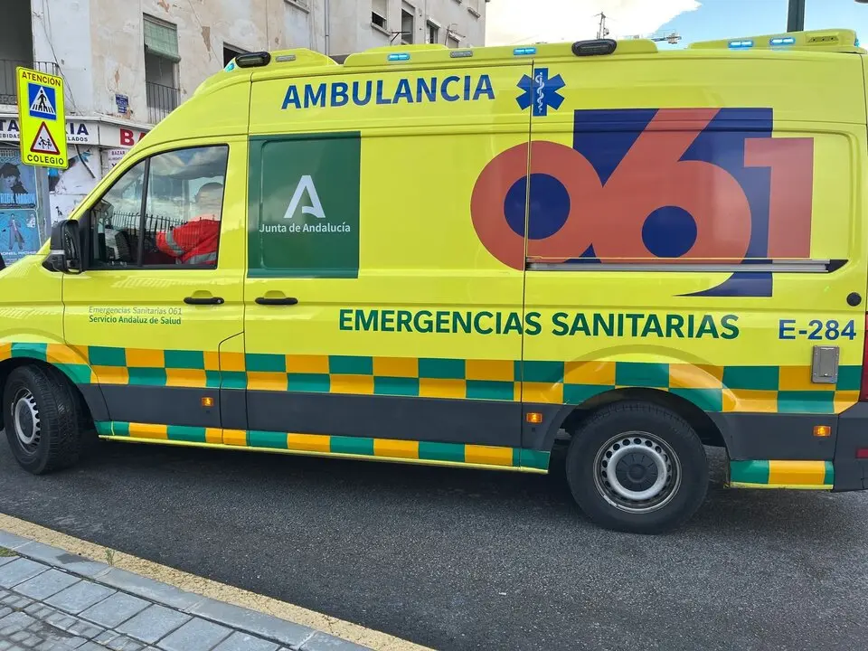  Ambulancia de emergencias sanitarias del 061 | EP 