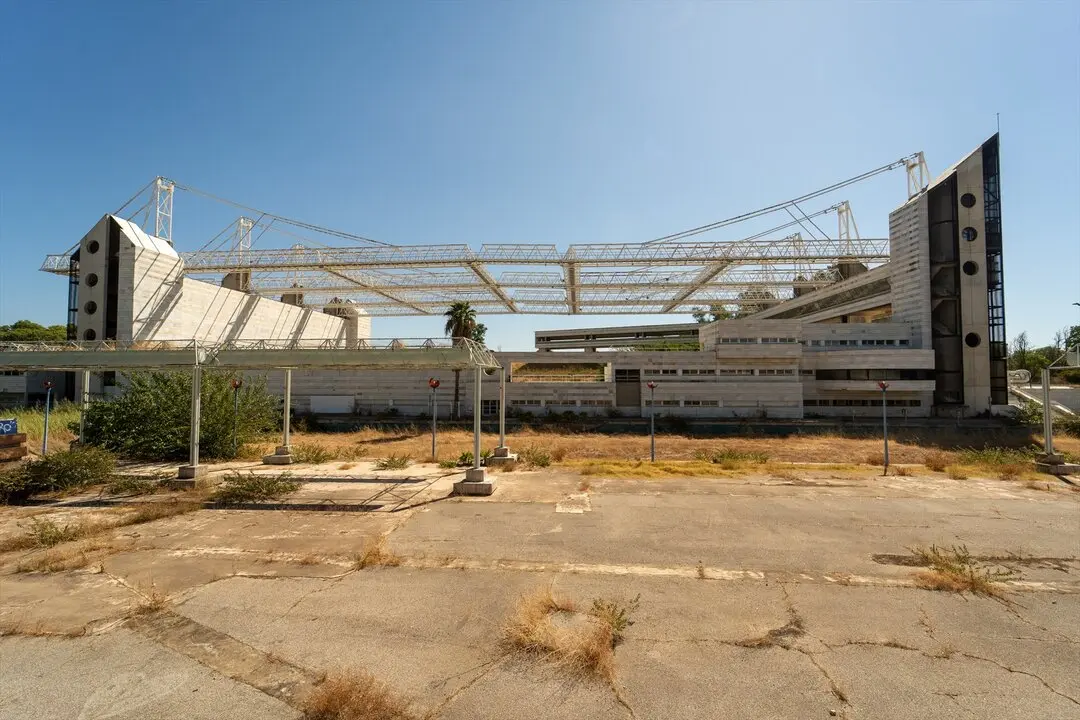  Exterior del auditorio Roc&iacute;o Jurado, en la Isla de la Cartuja. | EP. 