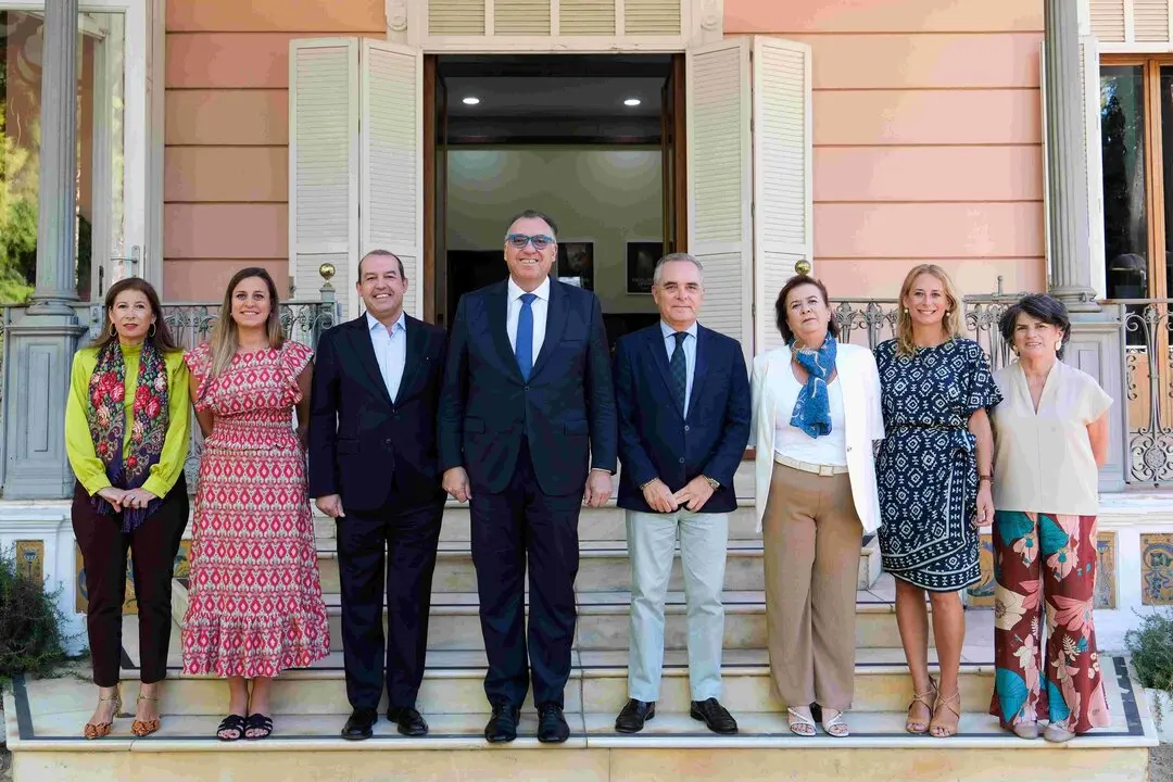  Foto de Familia de la presentaci&oacute;n del TIS. | EP 