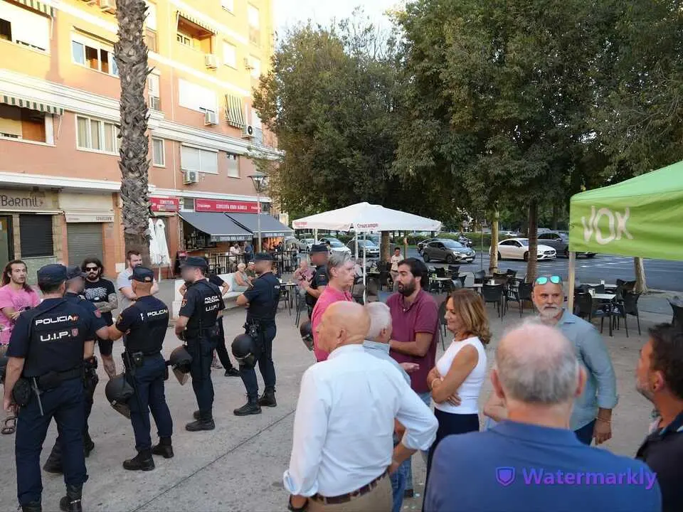  Carpa informativa de Vox | VOX SEVILLA 