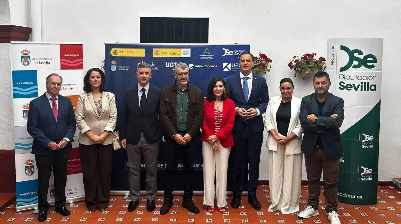  El vicepresidente de Prodetur, Rodrigo Rodr&iacute;guez Hans, participa en la inauguraci&oacute;n del I Congreso Nacional de Relevo Generacional del Trabajo Aut&oacute;nomo, que se celebra en la Casa de la Cultura de Lebrija |&nbsp;DIPUTACI&Oacute;N DE SEVILLA 