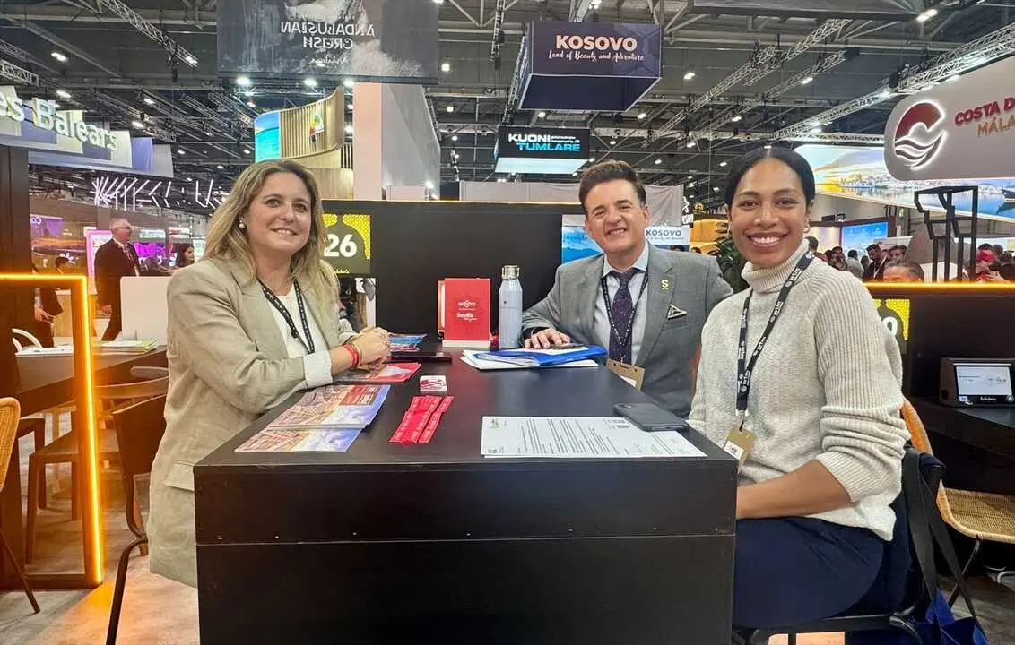  La delegada de Turismo y Cultura del Ayuntamiento de Sevilla, Angie Moreno (i), encabeza la delegaci&oacute;n hispalense en la World Travel Market de Londres |&nbsp;AYTO DE SEVILLA 