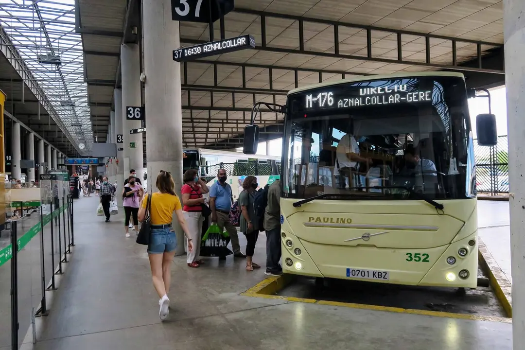  La estaci&oacute;n de autobuses Plaza de Armas tambi&eacute;n debe mejorar a pesar de las inversiones ya hechas. | ARCHIVO 