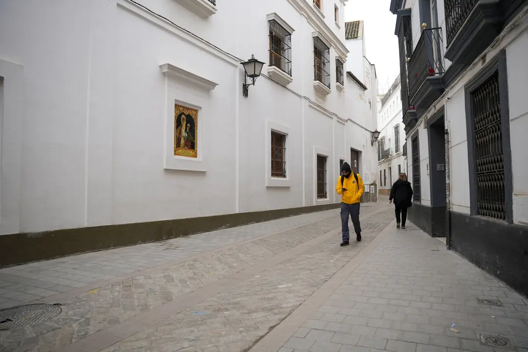  La calle Santa &Aacute;ngela de la Cruz ya reabierta. | AYTO 