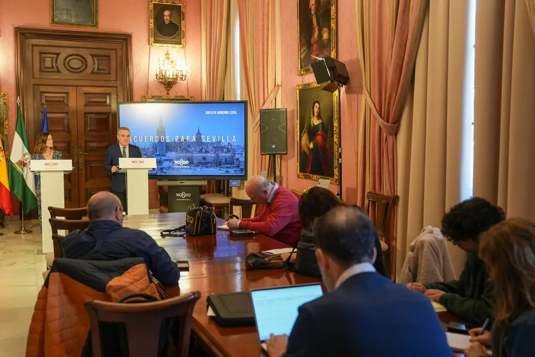  Juan Bueno en la Junta de Gobierno Local | AYTO DE SEVILLA 