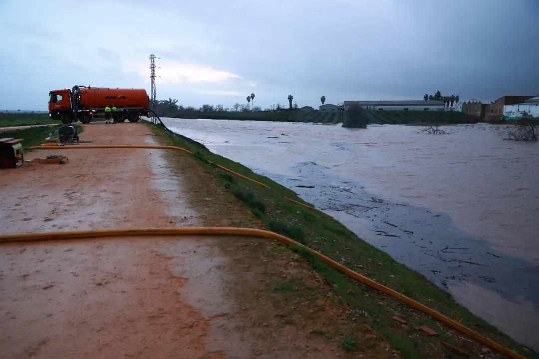  Autobombas en Lora del R&iacute;o. | EP 