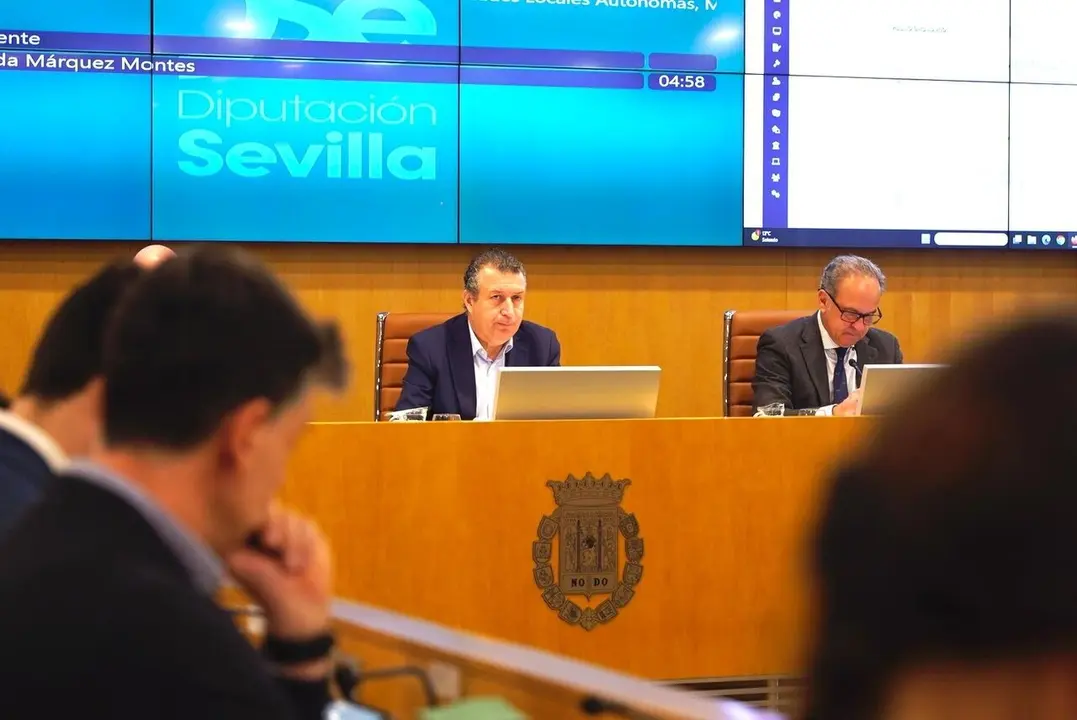  El presidente de la Diputaci&oacute;n de Sevilla, Javier Fern&aacute;ndez, preside el pleno ordinario de febrero, celebrado este jueves 26 de febrero |&nbsp;DIPUTACI&Oacute;N DE SEVILLA 
