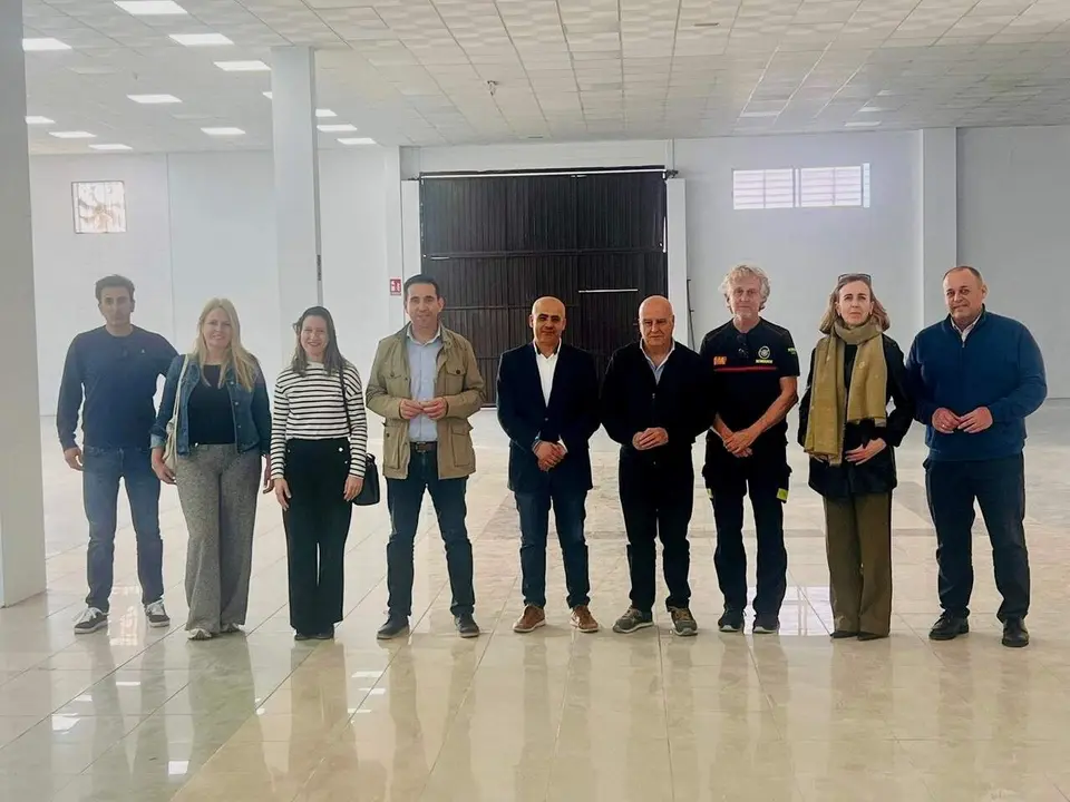  El diputado de Servicios P&uacute;blicos Supramunicipales y vicepresidente del Consorcio Provincial de Bomberos, Gonzalo Dom&iacute;nguez, visita el parque de bomberos de Sanl&uacute;car la Mayor de Sevilla |&nbsp;DIPUTACI&Oacute;N DE SEVILLA 