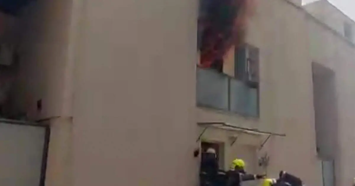 Incendio en un edificio en el barrio de Palmete de Sevilla |&nbsp;JUNTA DE ANDALUCÍA 