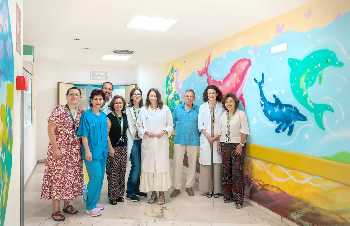  Foto de los nuevos murales realizados en el Hospital Infantil del V&iacute;rgen del Roc&iacute;o |&nbsp;HUVR 