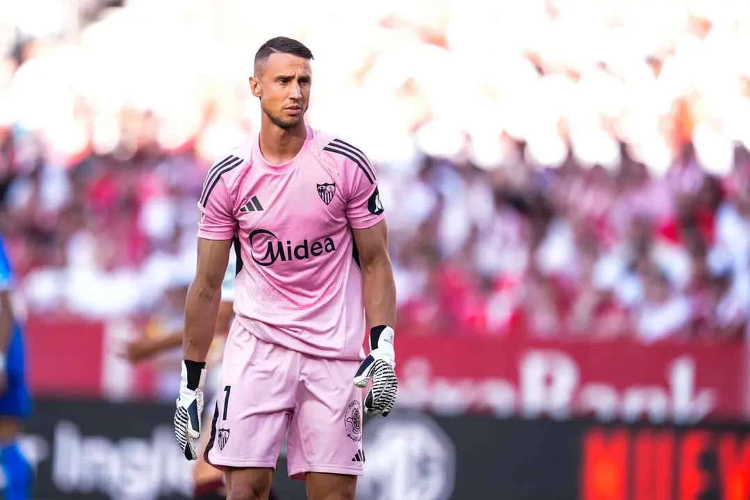  Odysseas Vlachodimos en un partido de LaLiga con el Sevilla F&uacute;tbol Club. | Archivo/EP 