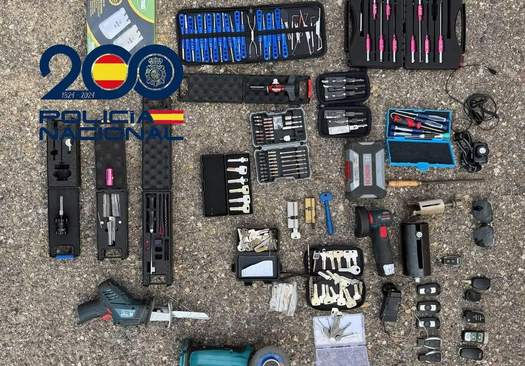  Pertenencias intervenidas en Sevilla |&nbsp;POLIC&Iacute;A NACIONAL 