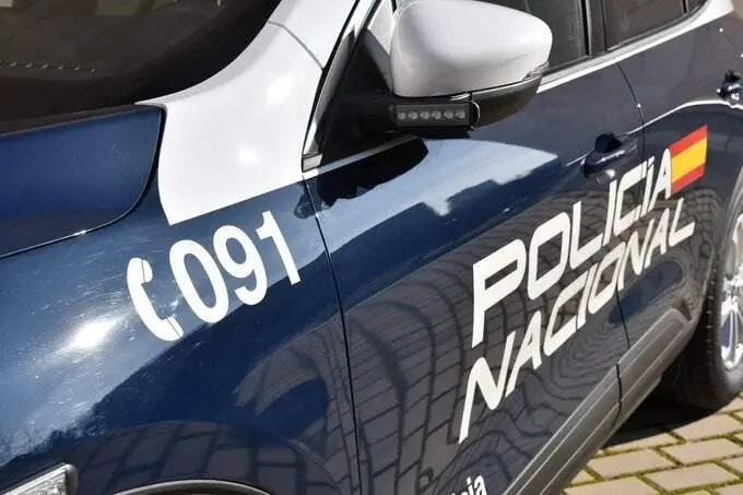  Veh&iacute;culo policial | Polic&iacute;a Nacional 