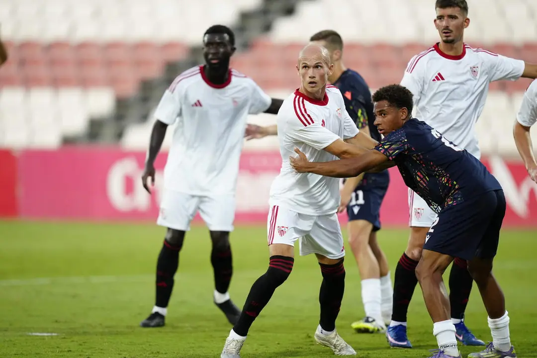  Partido entre el Sevilla F&uacute;tbol Club y el Juventud Torremolinos disputado en el Estadio Jes&uacute;s Navas. | SFC 