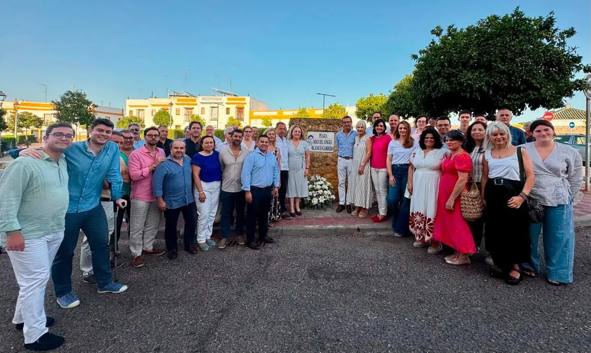  Acto de homenaje a Miguel &Aacute;ngel Blanco, asesinado por ETA, como s&iacute;mbolo de la defensa de la libertad y democracia&nbsp;|&nbsp;PP DE SEVILLA 