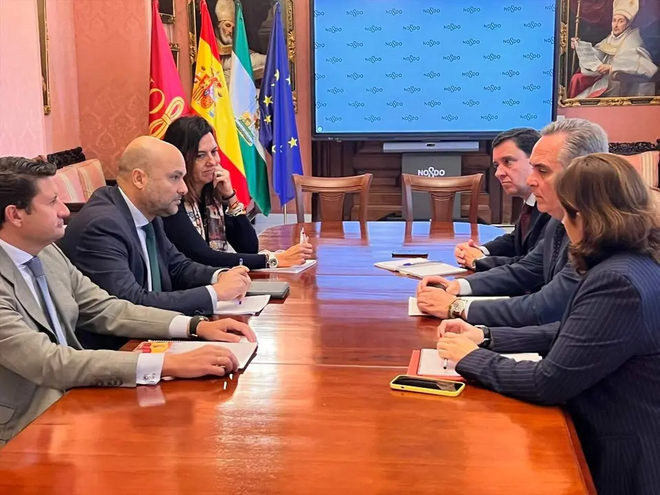  el&aacute;ez y Rodr&iacute;guez Galisteo con Juan Bueno. | EP 