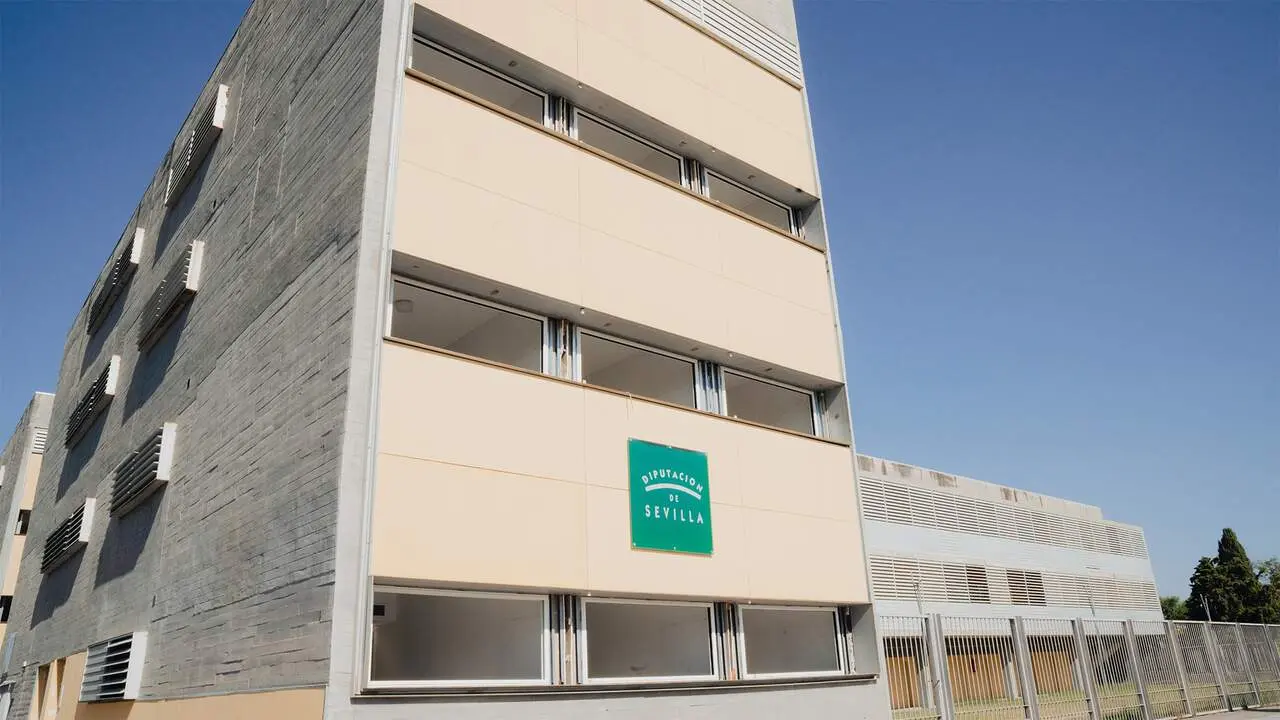  Imagen de la fachada de la residencia de estudiantes Blanco White |&nbsp;DIPUTACI&Oacute;N DE SEVILLA 