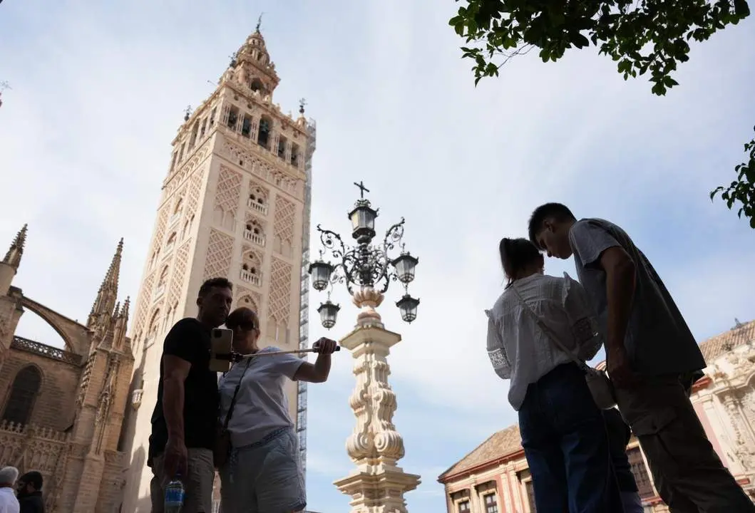  Turistas en Sevilla. | Archivo 