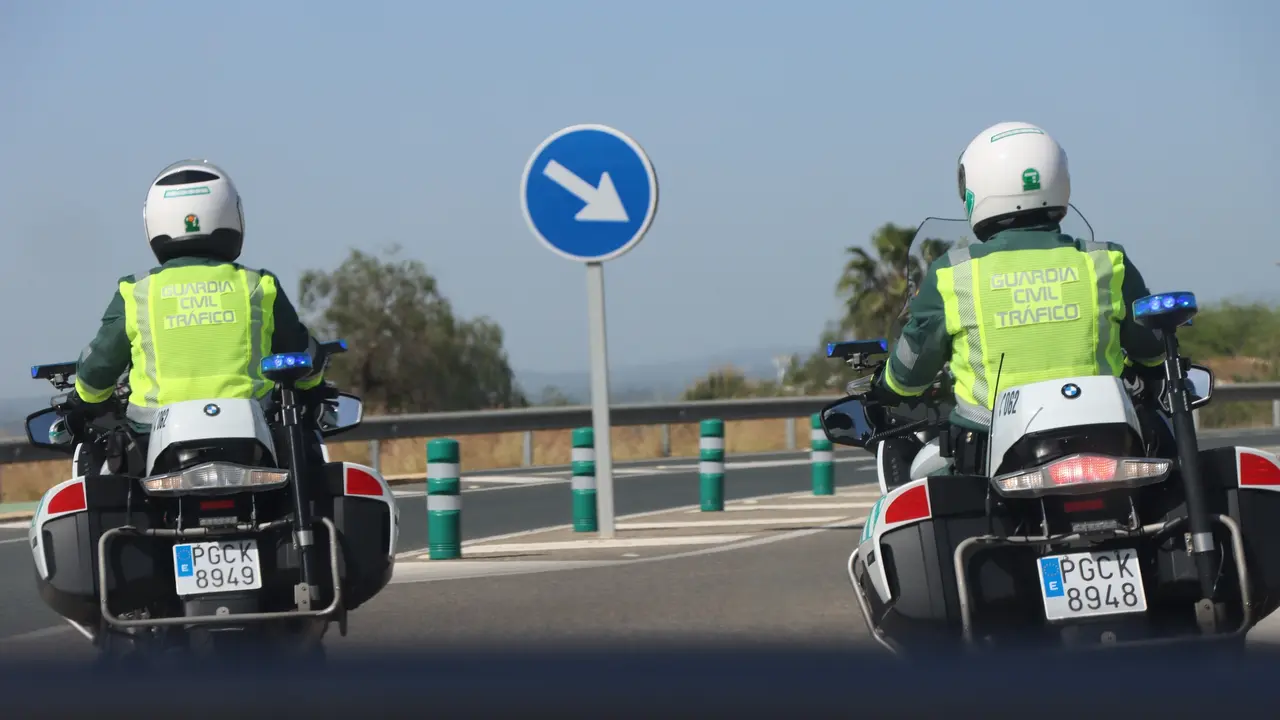 Agentes de Tr&aacute;fico | Guardia Civil