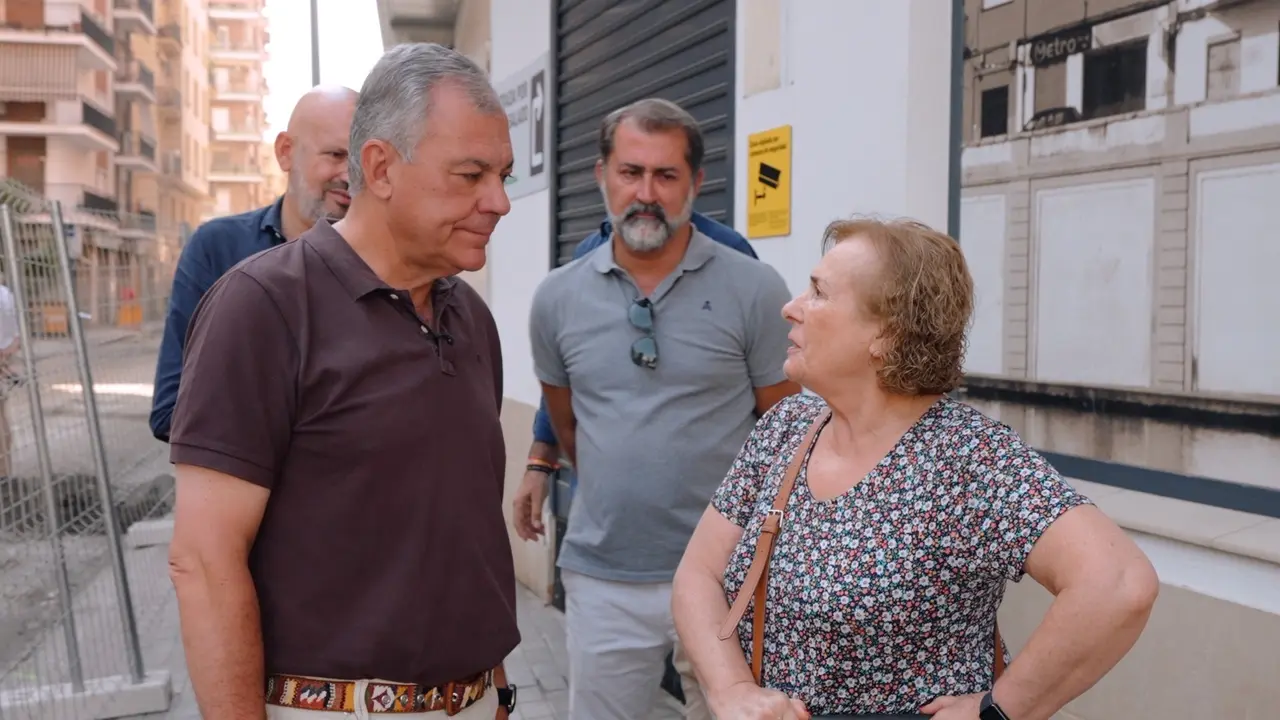 EuropaPress_6903278_alcalde_sevilla_jose_luis_sanz_calles_pages_corro
