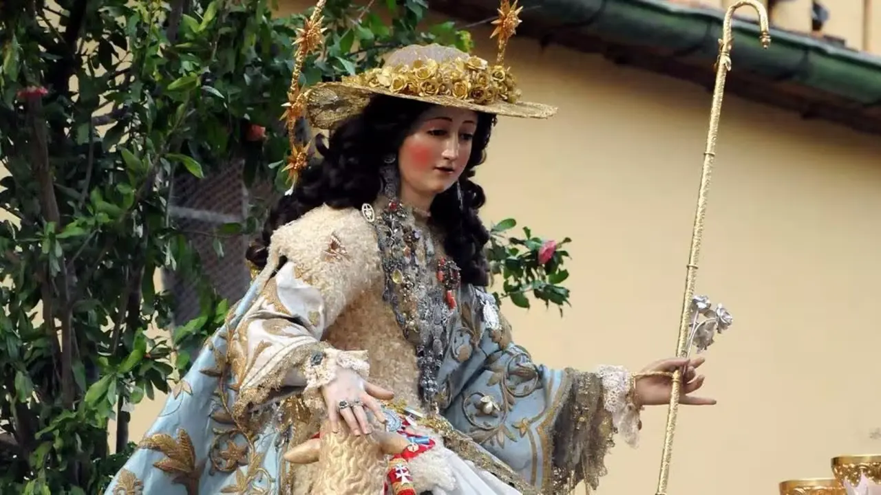 Pastora de Santa Marina - CEDIDA