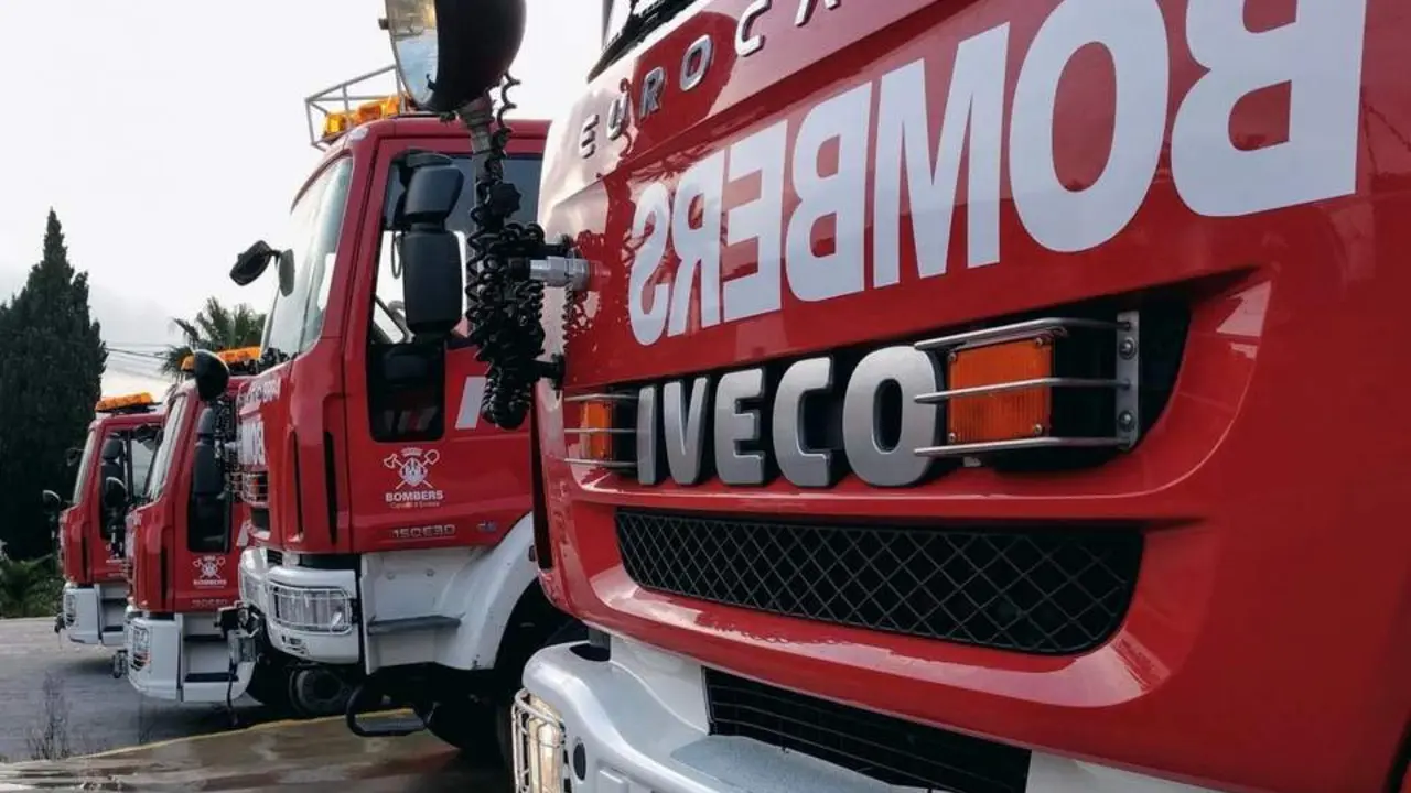  Camiones de Bomberos. - Europa Press. 
