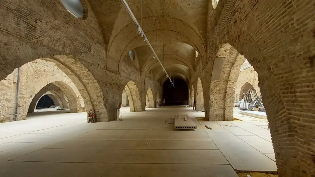  Interior de las Atarazanas tras su rehabilitaci&oacute;n. | GRUPO AVINTIA 