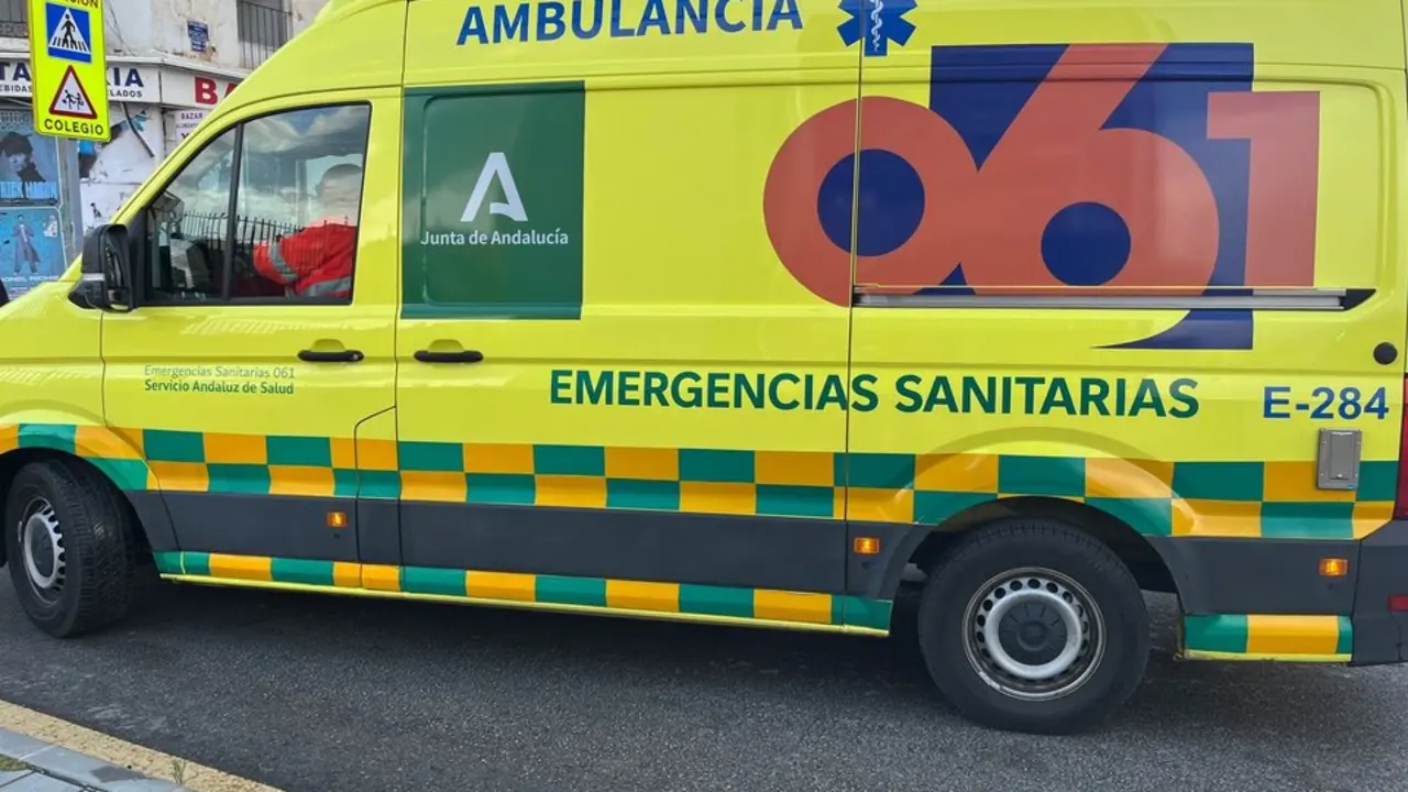  Ambulancia de emergencias sanitarias del 061 | EP 