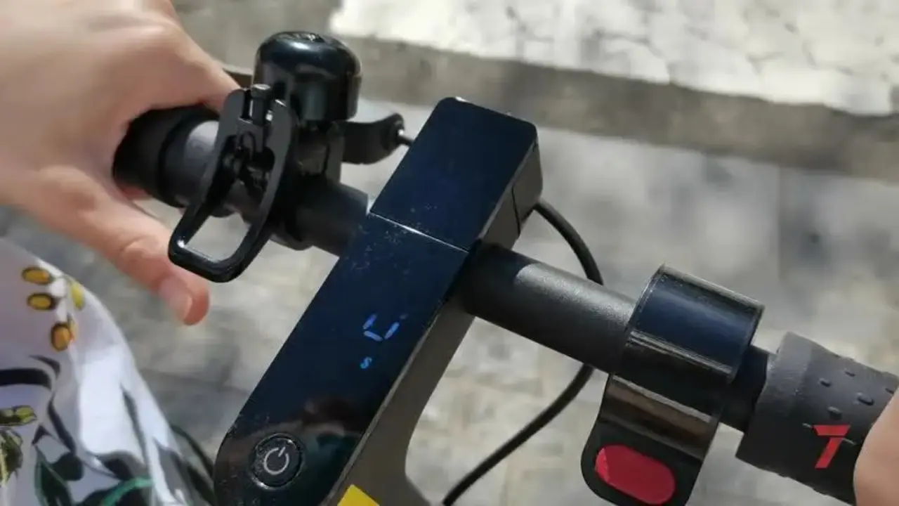 Patinete el&eacute;ctrico.