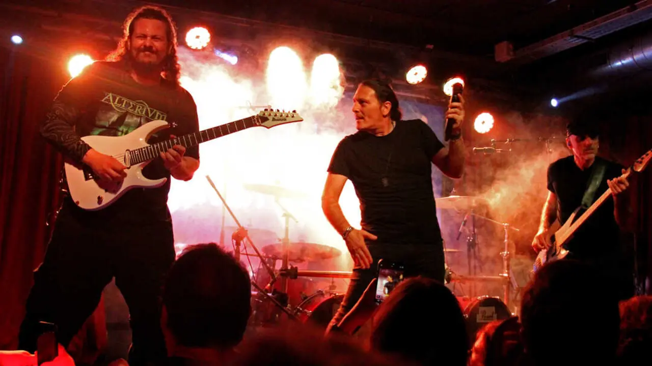  Fabio Lione&rsquo;s Dawn of Victory convierte la Sala X en un reino de fantas&iacute;a met&aacute;lica 