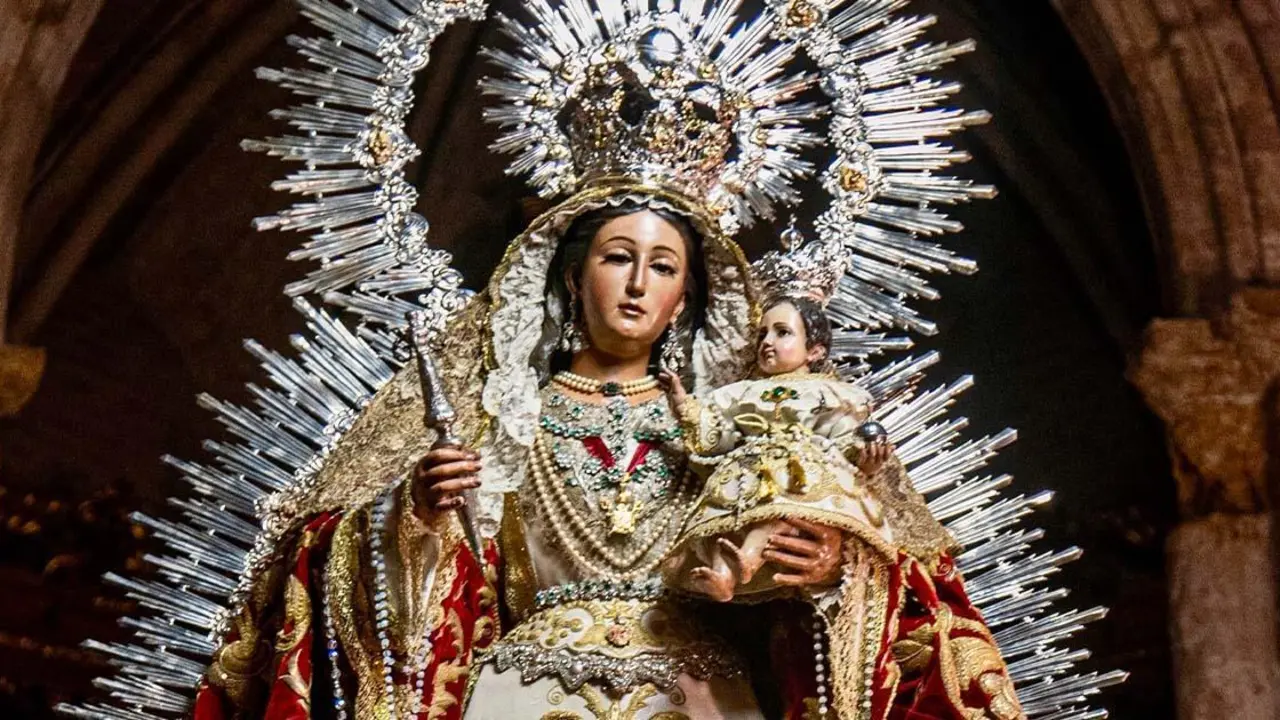  Madre de Dios del Rosario de Triana - HDAD 