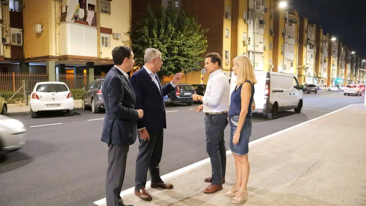  Sanz en la avenida Pino Montano. | ayto 