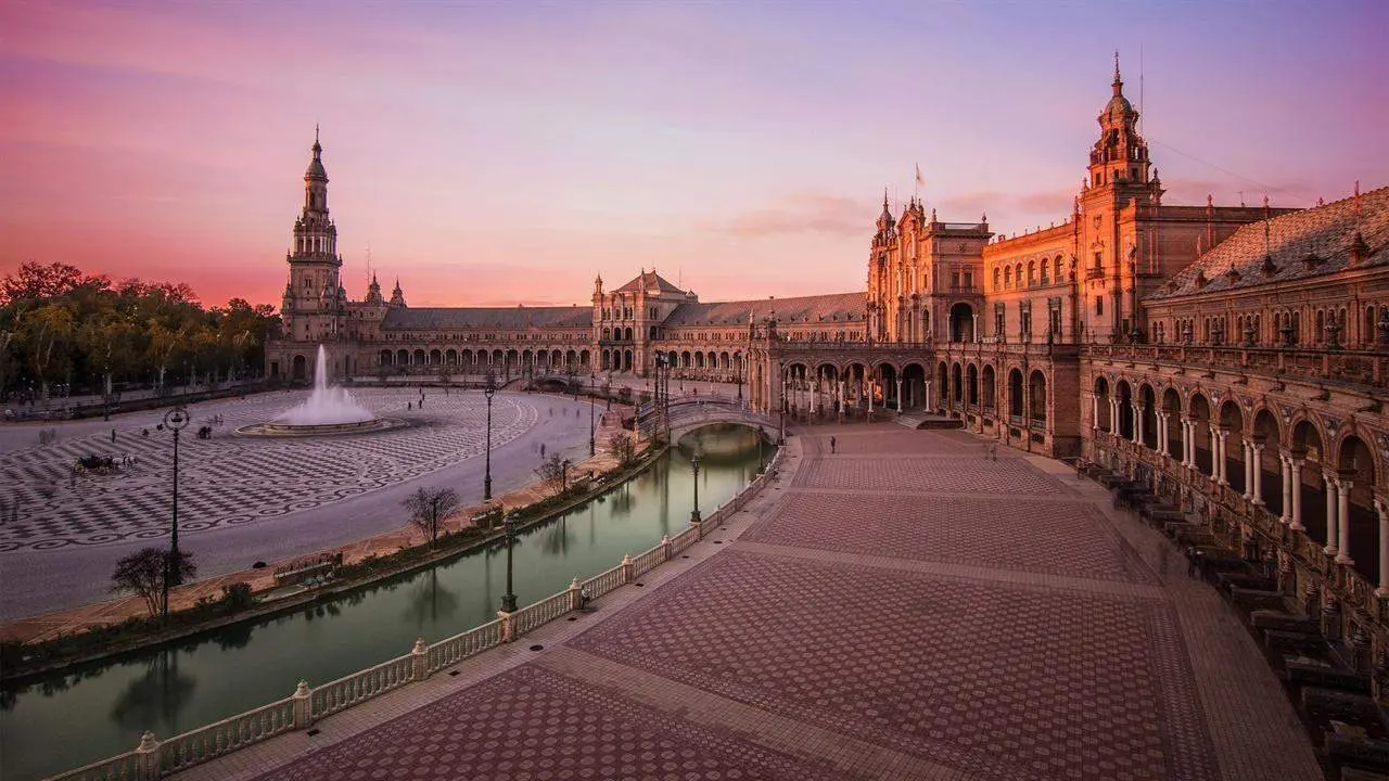 Plaza de Espa&ntilde;a. - Hay Forum Sevilla 