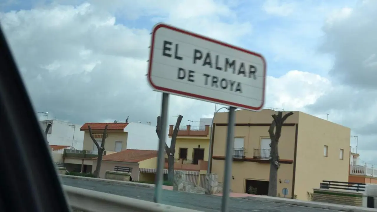  El Palmar de Troya. - Emijrp | Flickr | CC BY-SA 2.0 DEED 