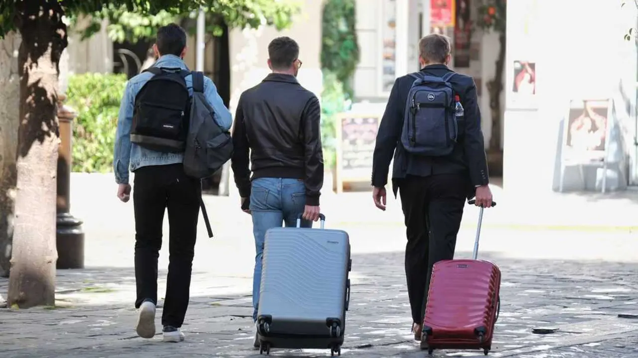  Turistas. | Junta de Andaluc&iacute;a. 