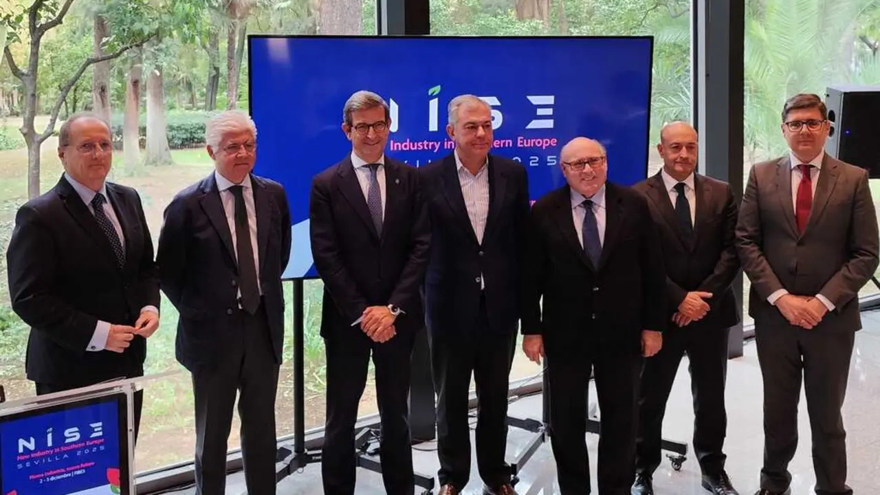  Autoridades en la presentaci&oacute;n del Congreso NISE Sevilla. | FEDEME 