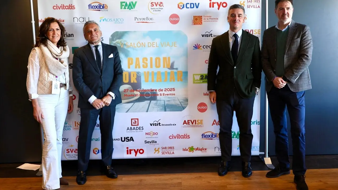  Carlos Mart&iacute;n y Rodrigo Rodr&iacute;guez Hans, en la inauguraci&oacute;n del encuentro profesional de agencias de viaje organizado por Aevise | DIPUTACI&Oacute;N DE SEVILLA 