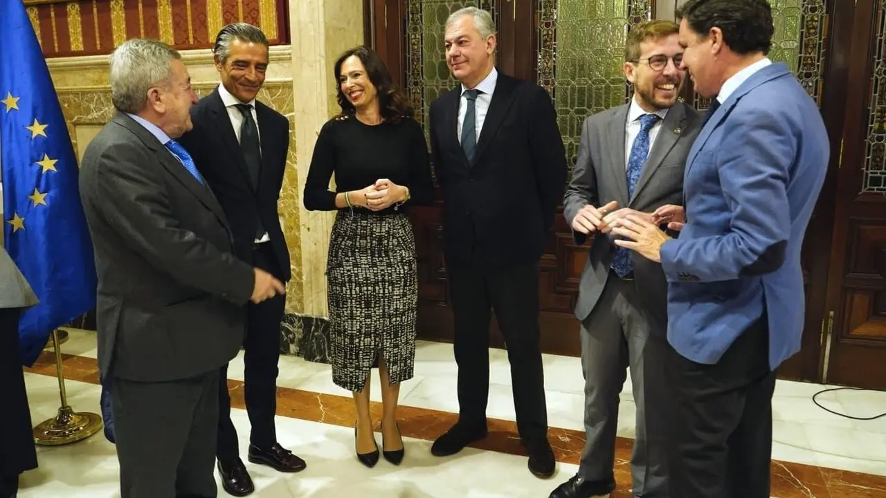 Firmado el acuerdo para la construcci&oacute;n de 691 viviendas protegidas junto a Fibes. | JUNTA DE ANDALUC&Iacute;A 