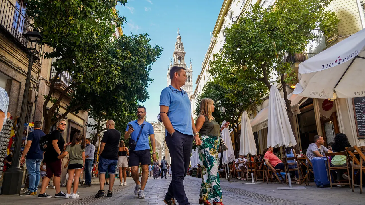  Turistas en Sevilla. | Archivo 