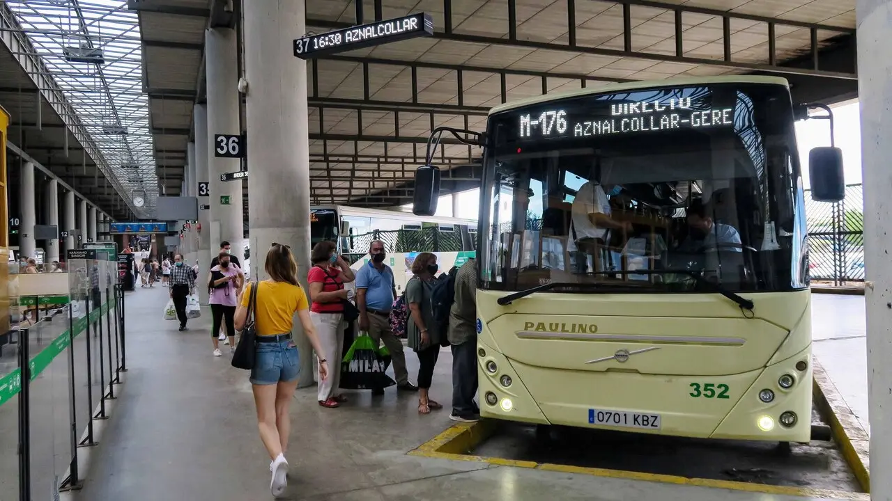  La estaci&oacute;n de autobuses Plaza de Armas tambi&eacute;n debe mejorar a pesar de las inversiones ya hechas. | ARCHIVO 