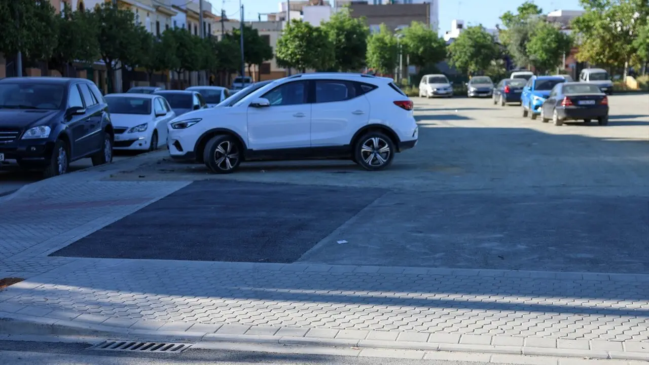  Espacio pavimentado para parking en Valdezorras. | EP. 