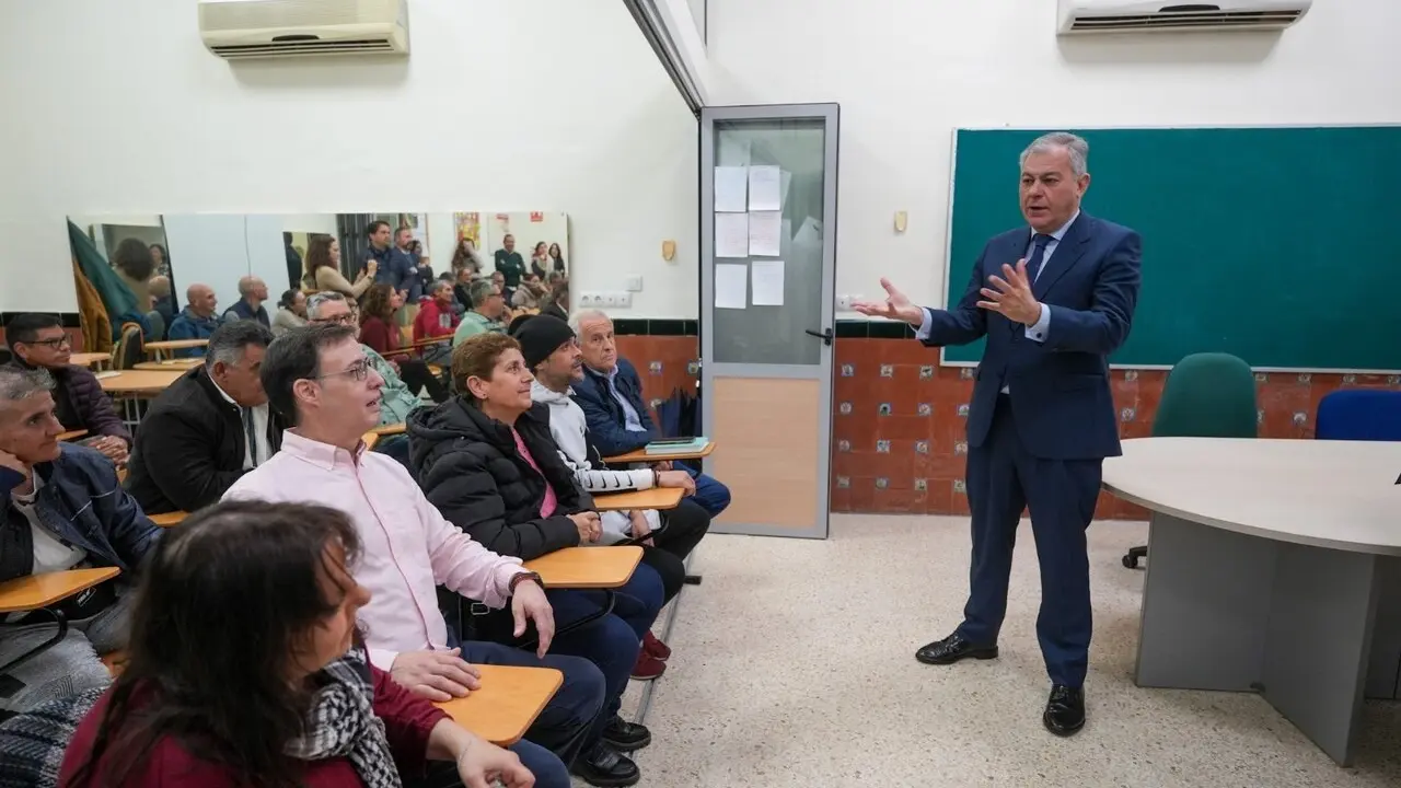  El alcalde con entidades que trabajan las adicciones, | Archivo 