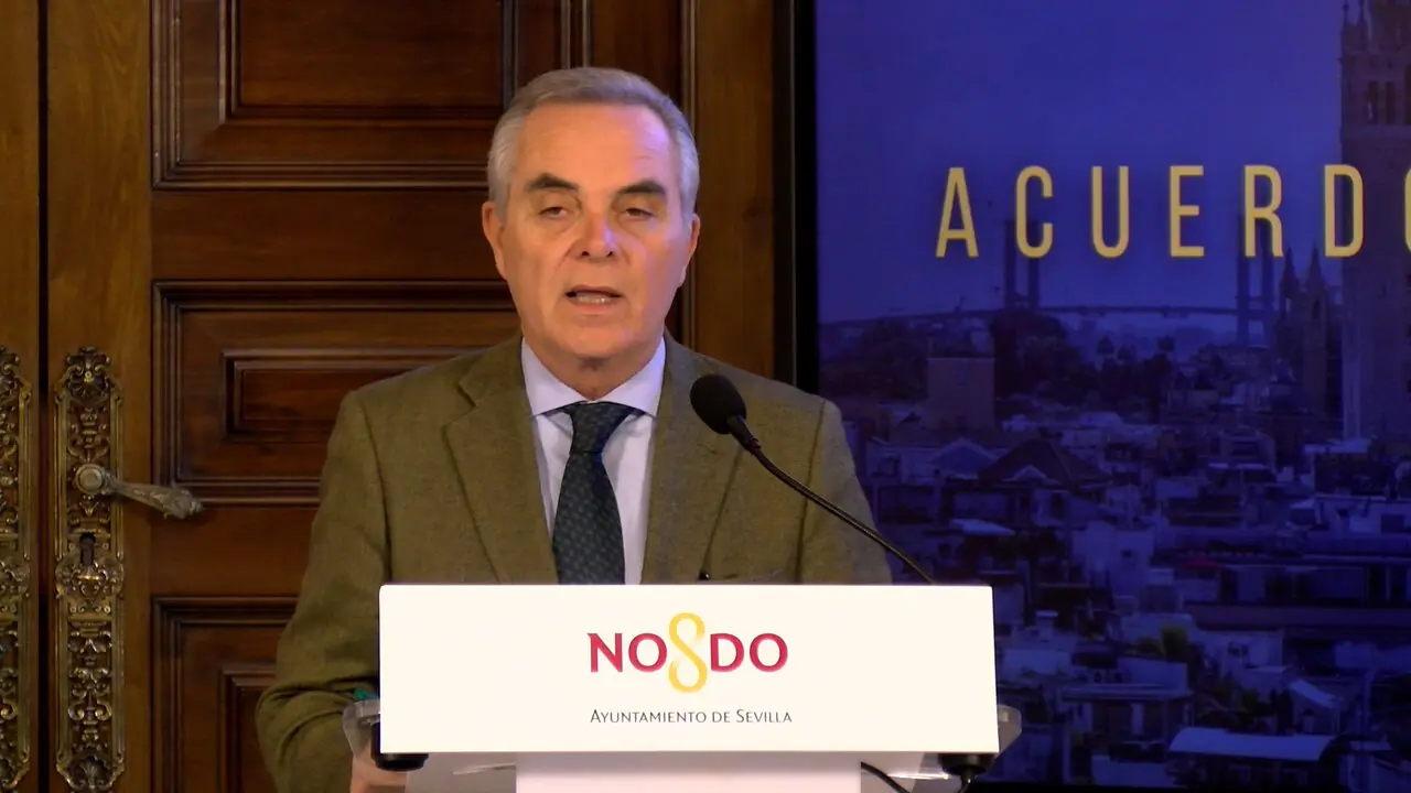  Juan Bueno durante una rueda de prensa. | Archivo 