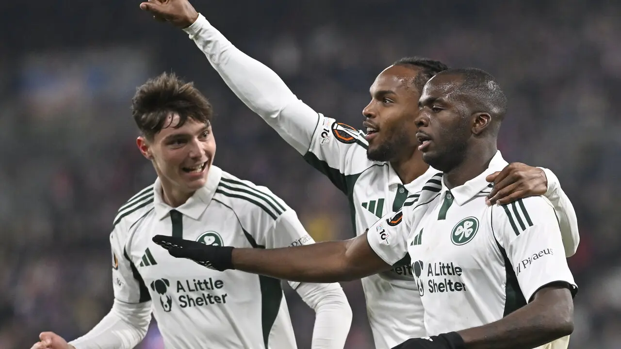  Jugadores del Panathinaikos celebran un gol en la Europa League. | EP 