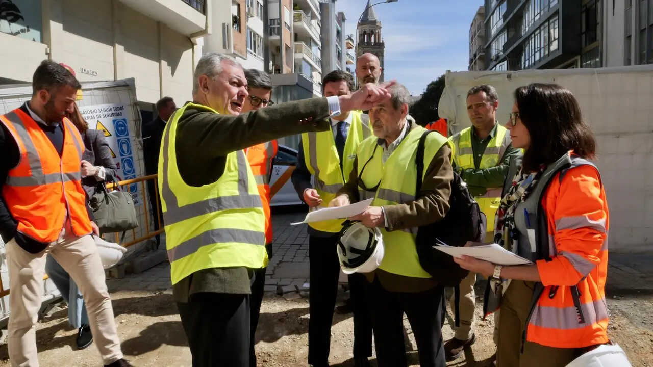  Jos&eacute; Luis Sanz supervisando las obras BTR |&nbsp;AYTO DE SEVILLA 