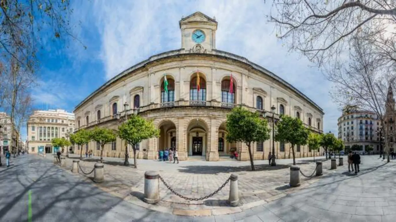  Fachada del Ayuntamiento de Sevilla. | Ayto 