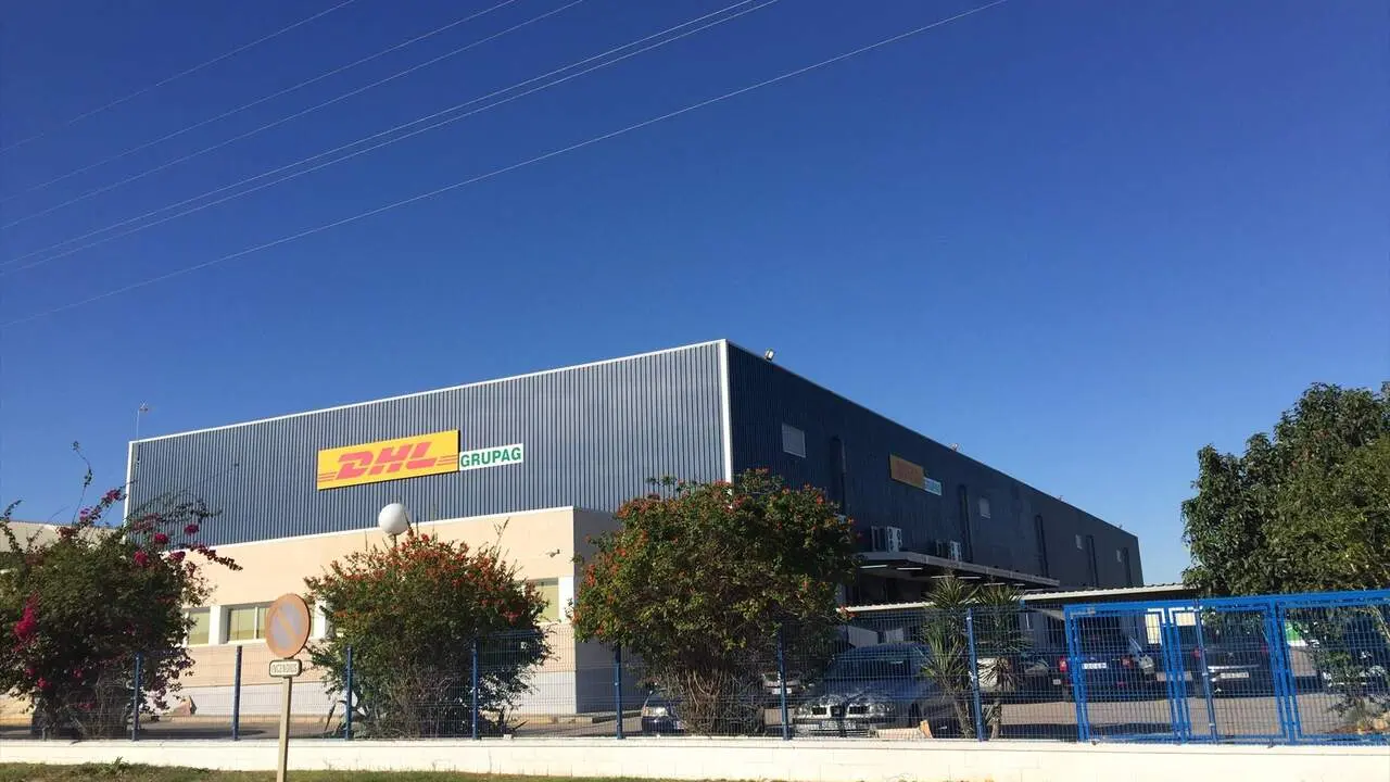  DHL inaugura en Dos Hermanas (Sevilla) un nuevo centro log&iacute;stico | DHL 