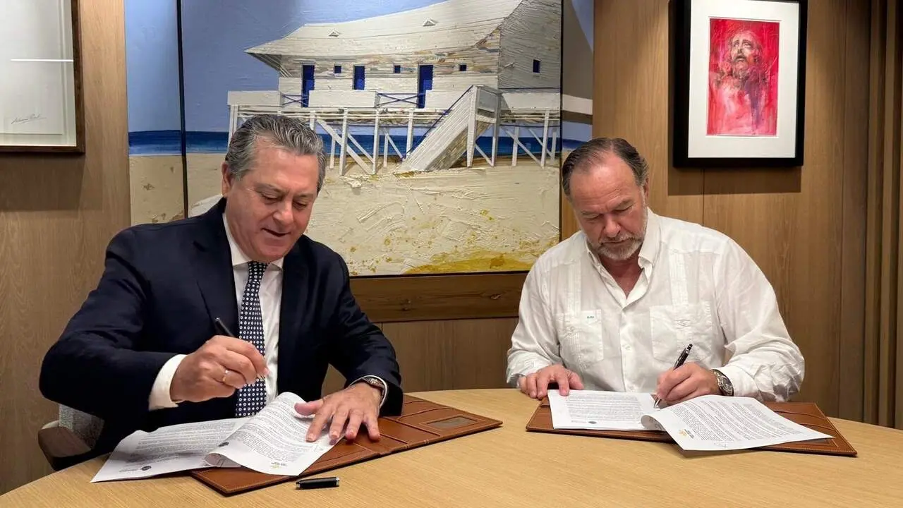  El Vicedecano Del ICAS, Jos&eacute; Manuel S&aacute;nchez Carrillo, Y El Presidente De Caja Rural Del Sur, Jos&eacute; Luis Garc&iacute;a-Palacios &Aacute;lvarez, Renuevan Su Convenio De Colaboraci&oacute;n 