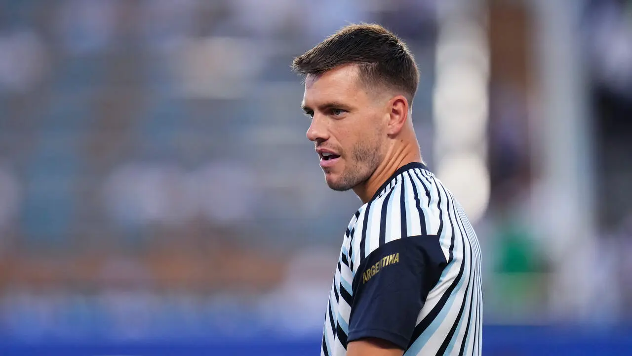  Giovani Lo Celso calienta en un partido del Mundial con Argentina. | EP 